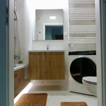 Luxury & Stylish In Wola Warsaw, Balcony * 华沙