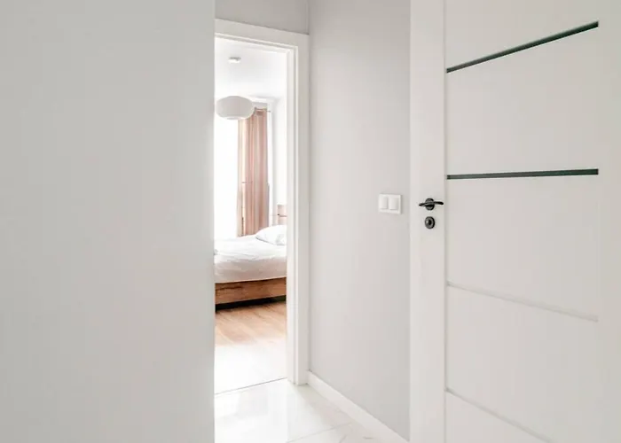 Apartman Luxury & Stylish In Wola Warsaw, Balcony Varsó