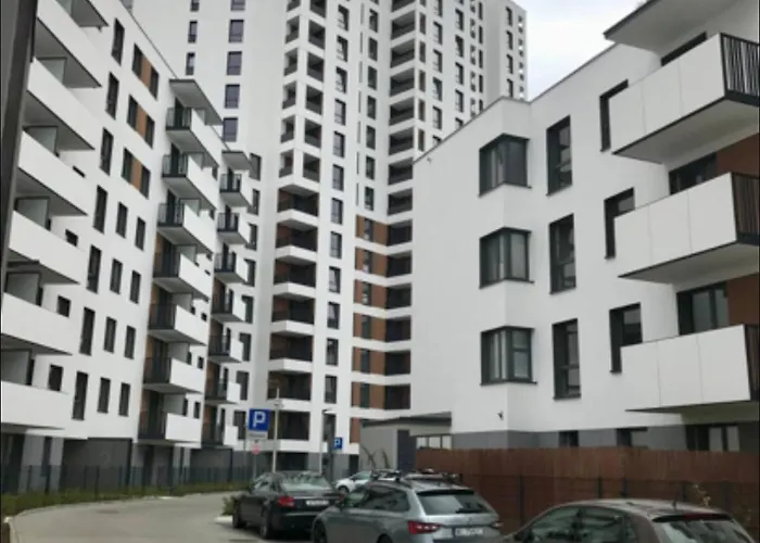 Luxury & Stylish In Wola Warsaw, Balcony *